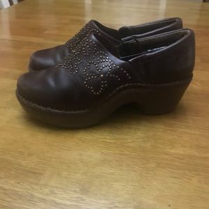 Ariat Womens Clogs size 9